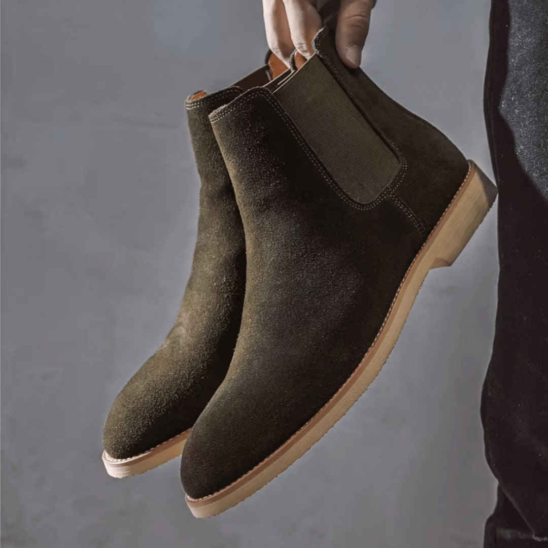 Armendo | Chelsea Boots in Suede