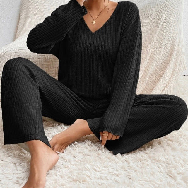 Kathy | 2-Piece Knitted Set with V-Neck