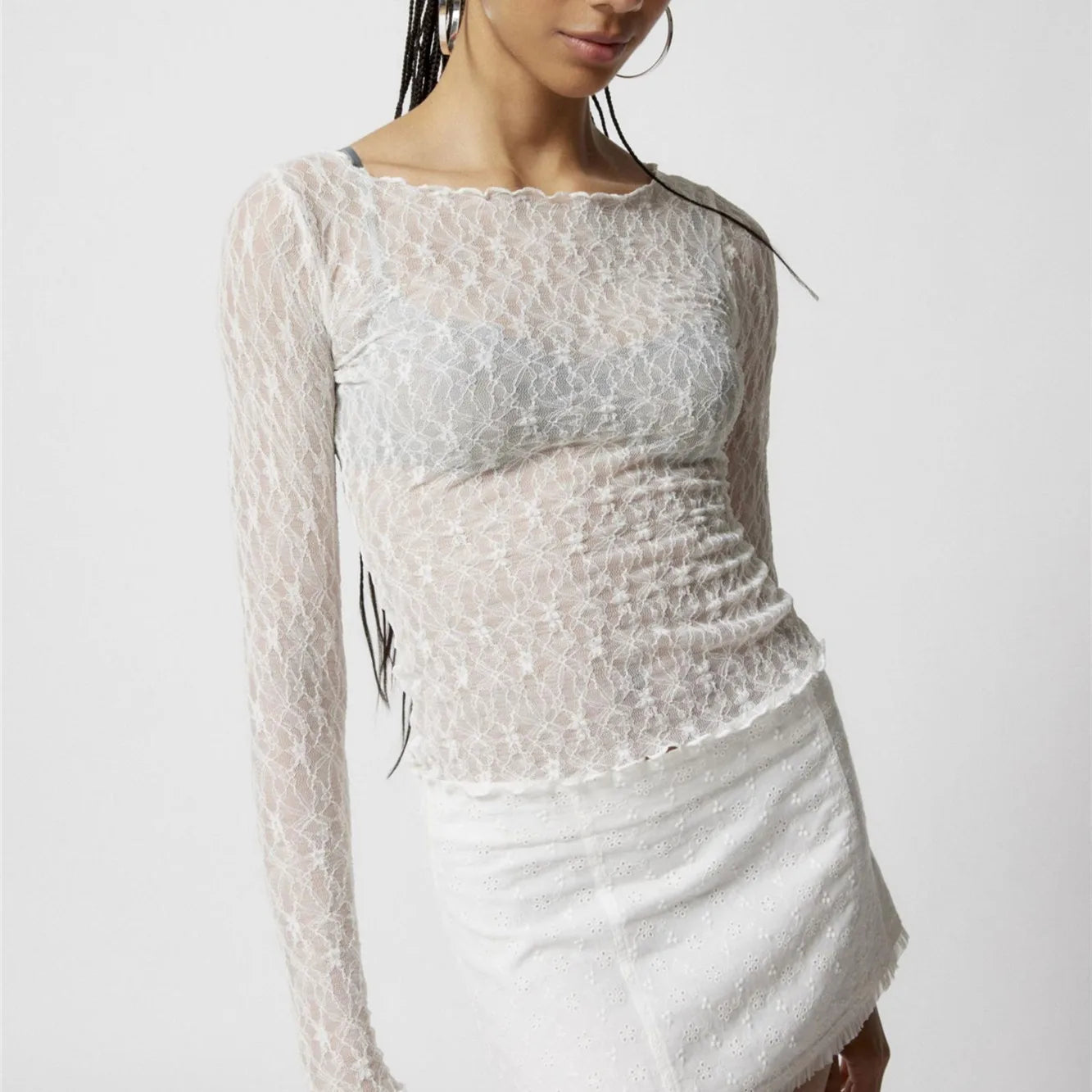 Etherea | Long-sleeved blouse with transparent lace