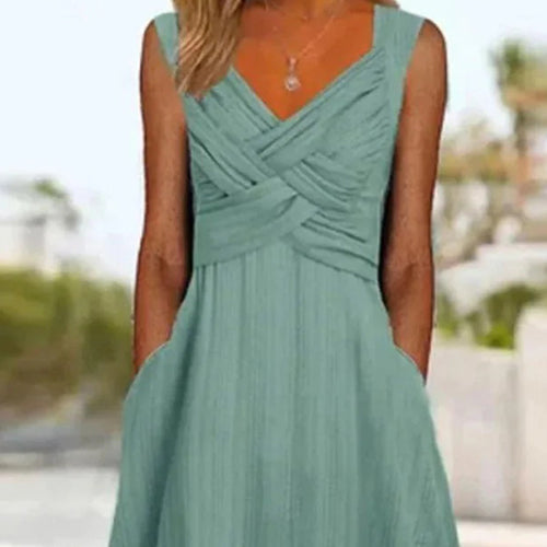 Green Plain Side Pocket Midi Dress